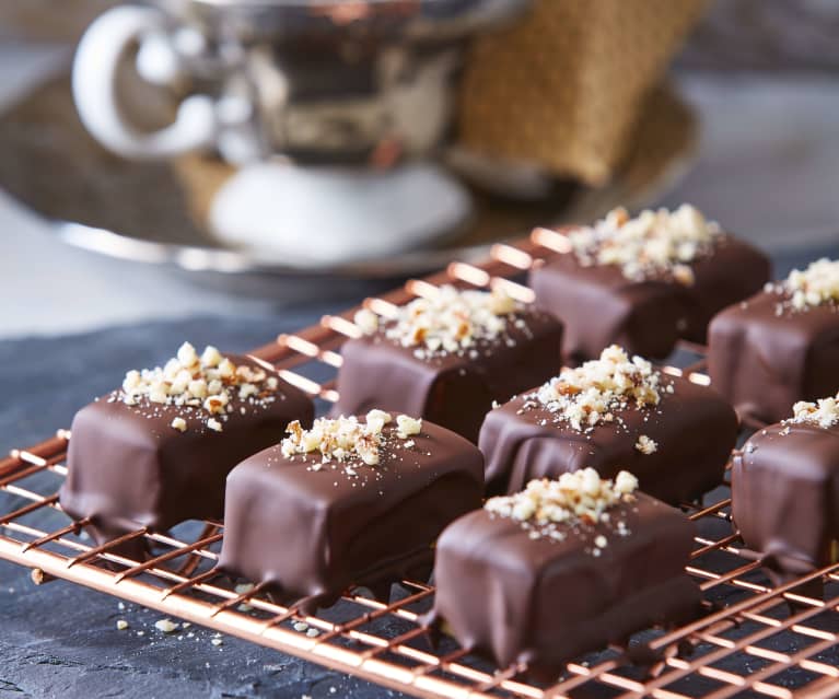 Chocolate salted caramel petit fours - Cookidoo® – the official Thermomix®  recipe platform