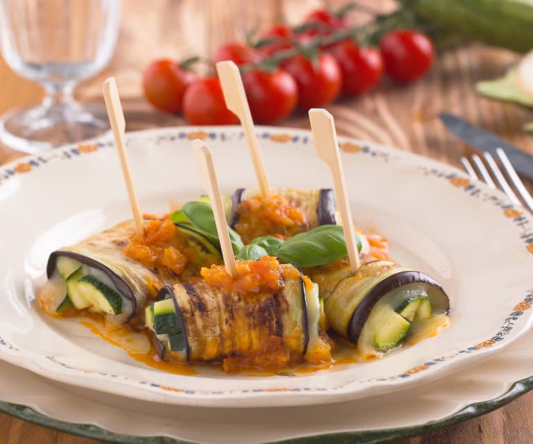 Involtini di pasta fillo con melanzane, ricotta e olive - Cookidoo