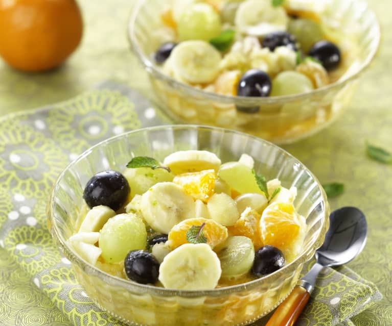 Salade de fruits frais et secs : Recette de Salade de fruits frais et secs