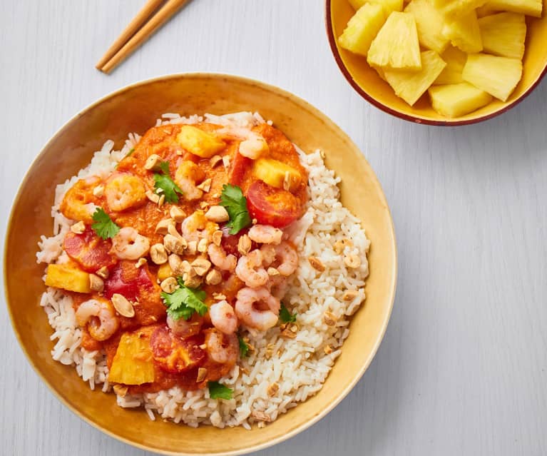 Gamberetti saltati con ananas e riso basmati