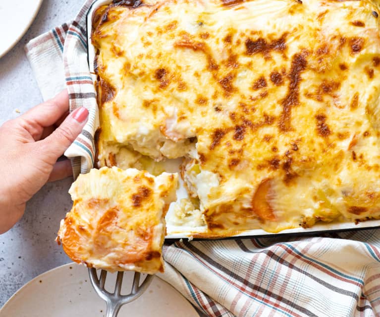 Gratin de légumes  à la béchamel, origan et fromage