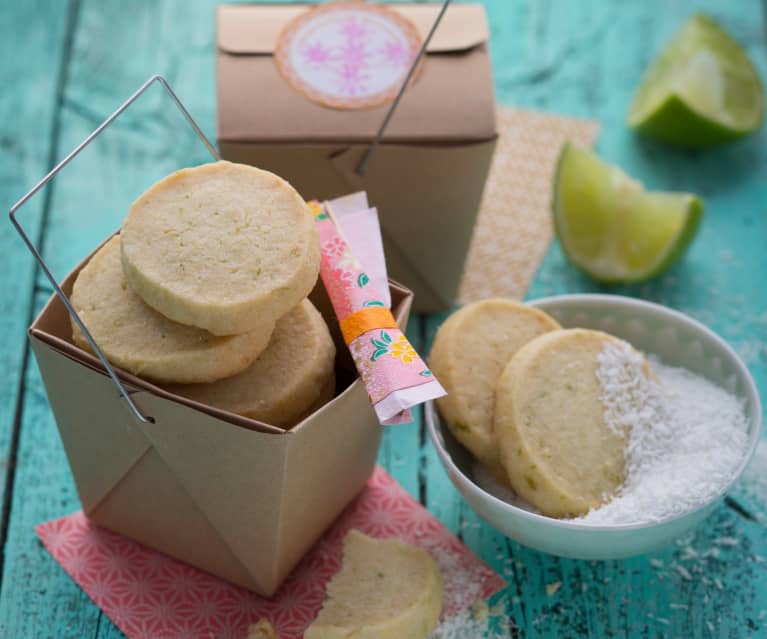 Biscotti al burro, cocco e lime