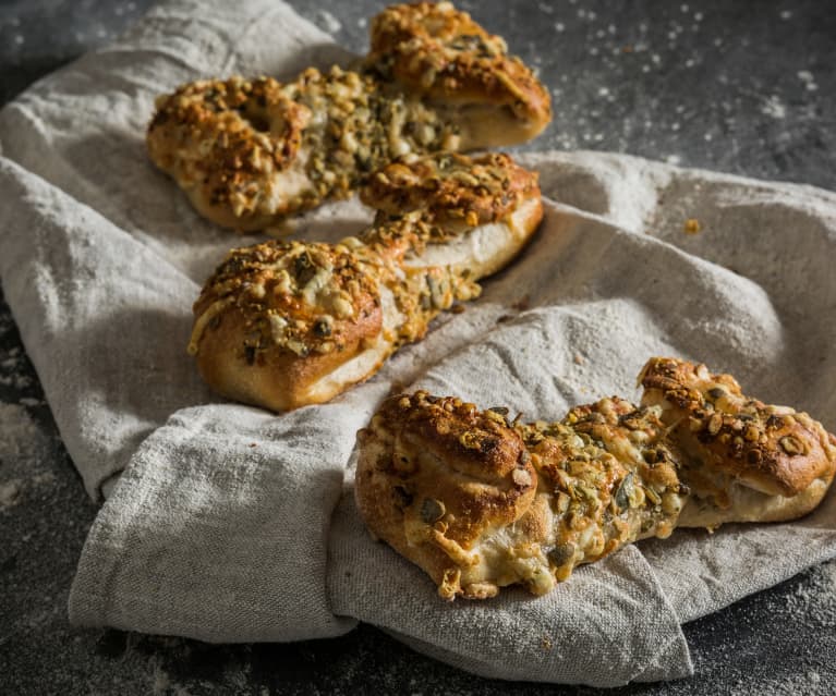 Galletas saladas con aceitunas, nueces y parmesano - Cookidoo