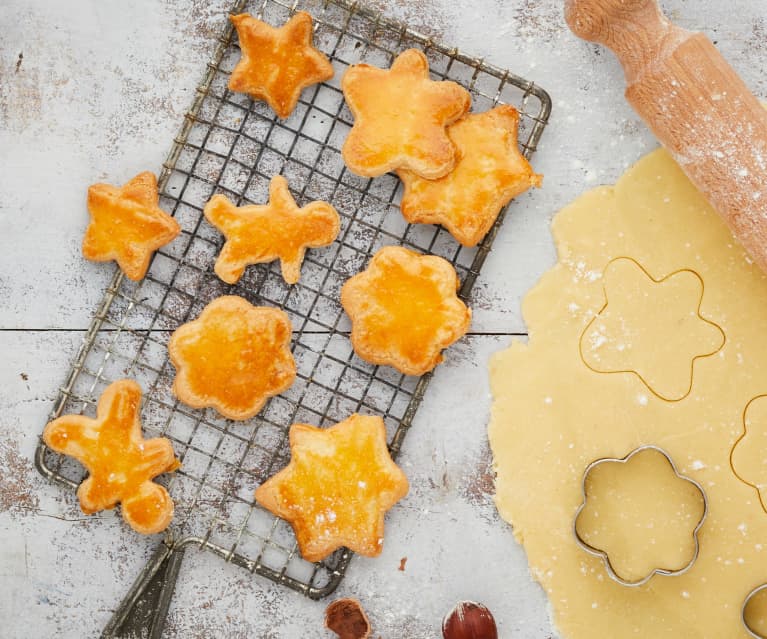 Biscuits de Noël aux épices et au miel - Cookidoo® – the official  Thermomix® recipe platform