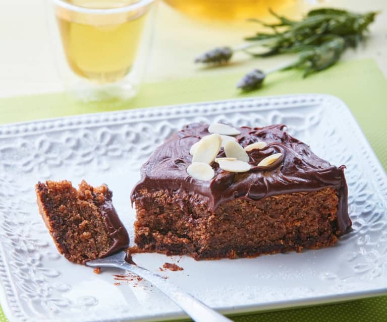 Pastel de chocolate y almendras