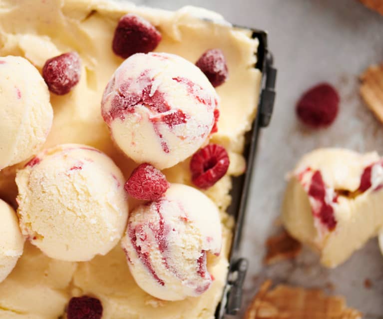 Helado de queso y frambuesas bajo en calorías