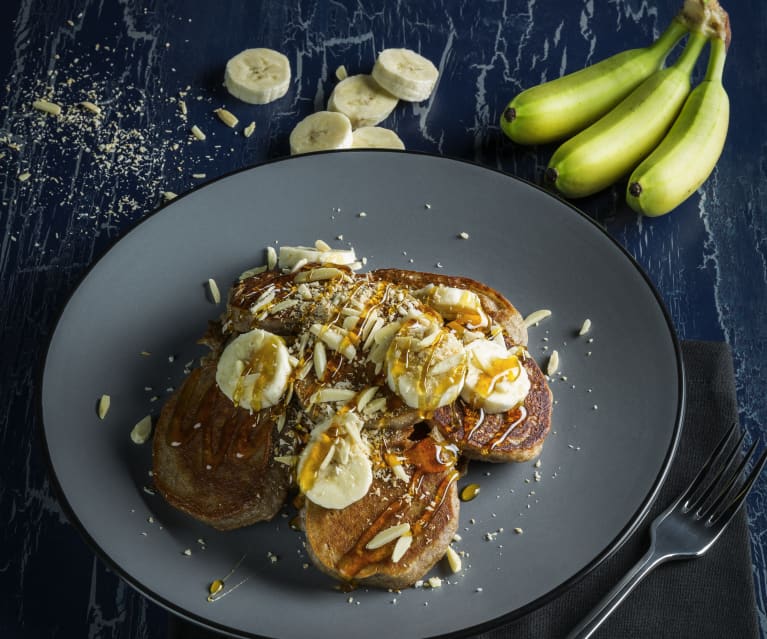 Pancake al grano saraceno e farro con banane 