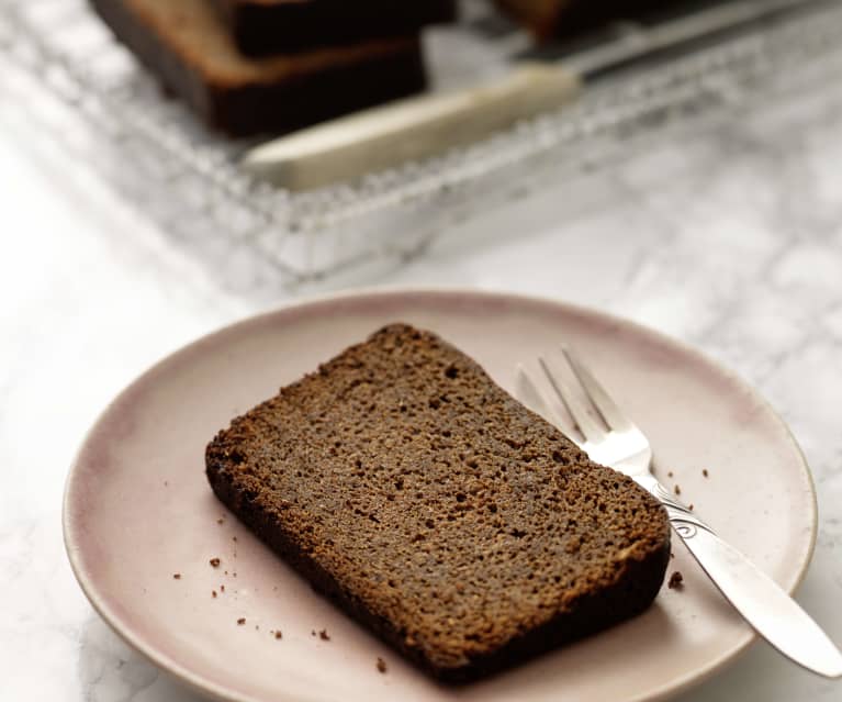 Gingerbread Bundt Cake - Wild Wild Whisk