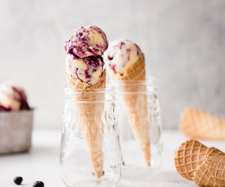 Blaubeer-Cheesecake-Eis