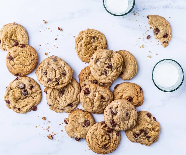 The BEST Chocolate Chip Cookies!