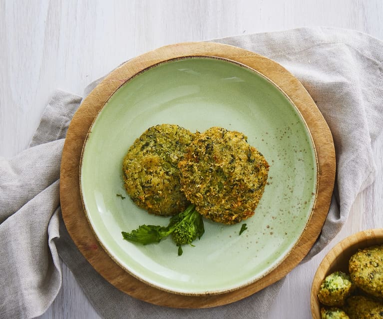 Frittelle di quinoa e cime di rapa