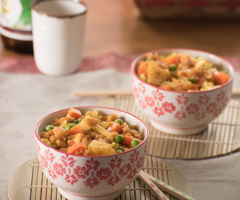 Arroz al curry con camarones