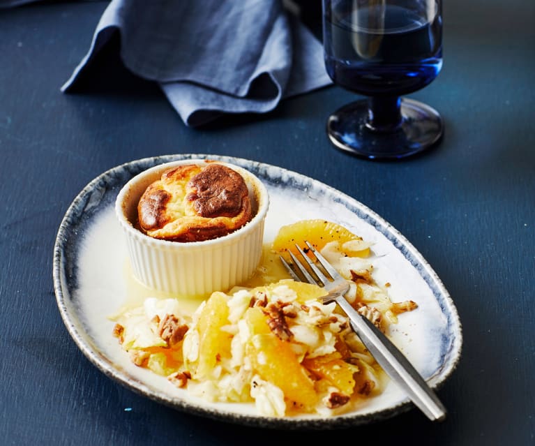 Käsesoufflés mit Salat