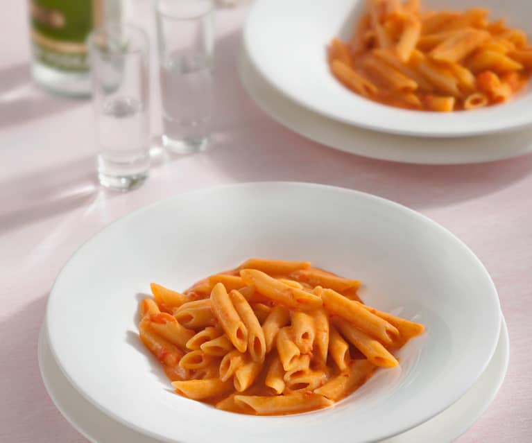 Penne alla vodka para dos