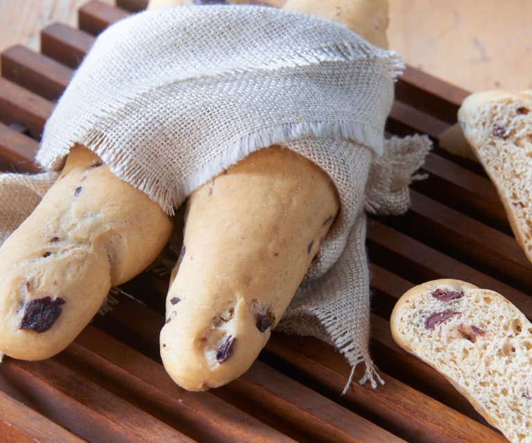 Filoncini di avena e olive taggiasche (vegan)