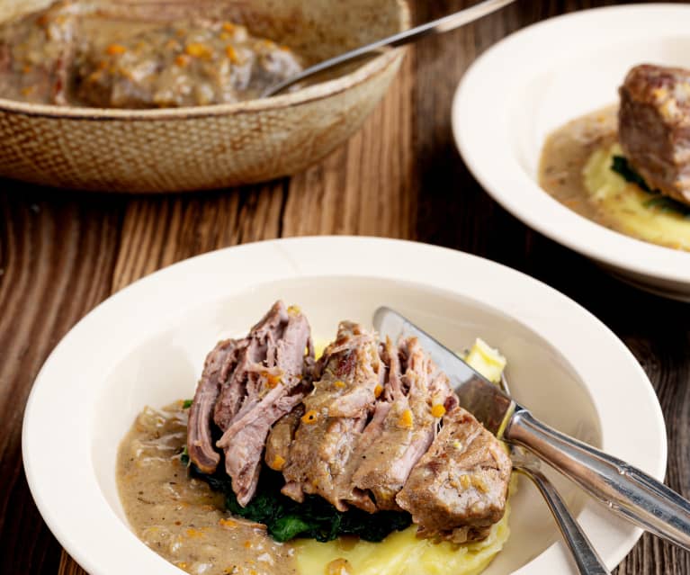 Sous-vide Beef Cheeks, Mashed Potatoes and Spinach