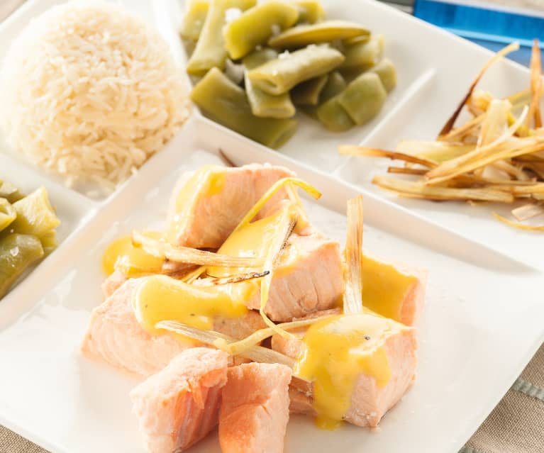 Salmón con salsa de naranja