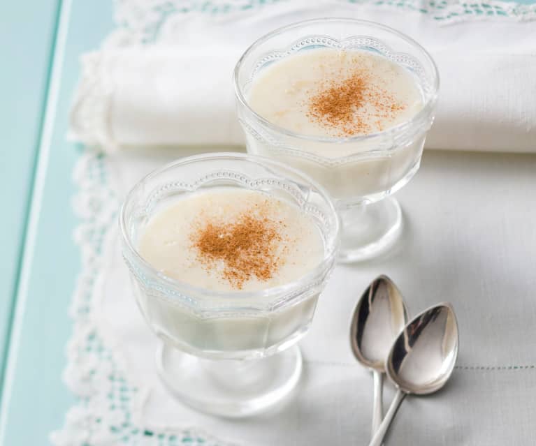 Rizogalo (Greek rice pudding)