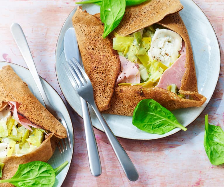 Galettes de sarrasin aux poireaux, jambon et chèvre