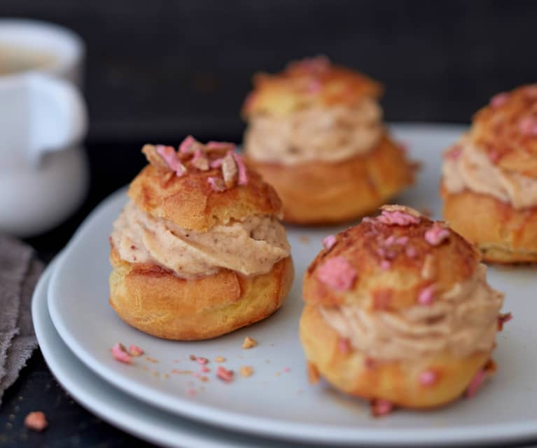 Chouquettes à la crème pralinée