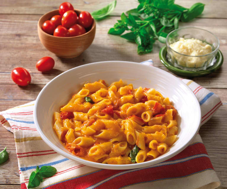 Pasta di mais risottata al pomodoro (senza glutine)