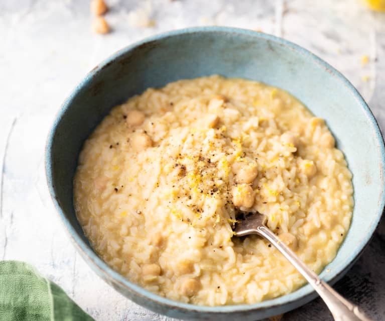 Arroz con crema de garbanzos