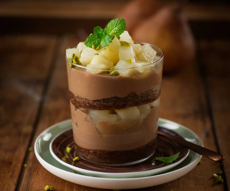 Birnen-Schokoladen-Törtchen im Glas (vegan)