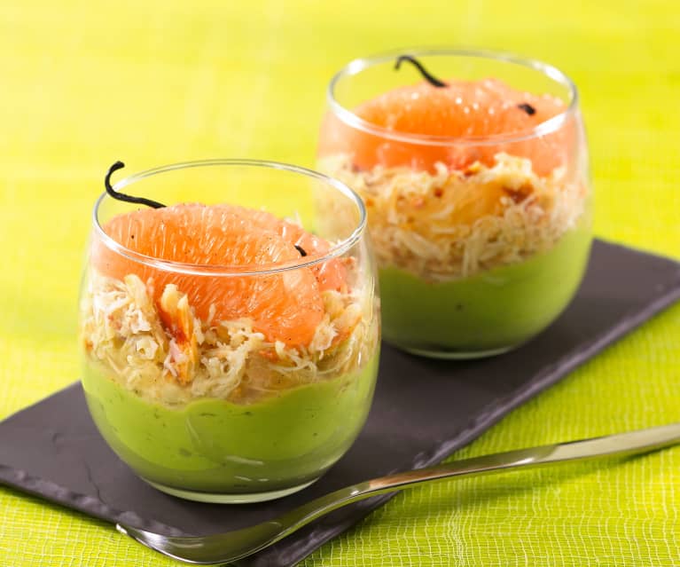 Crabe et pamplemousse sur crème avocat-banane