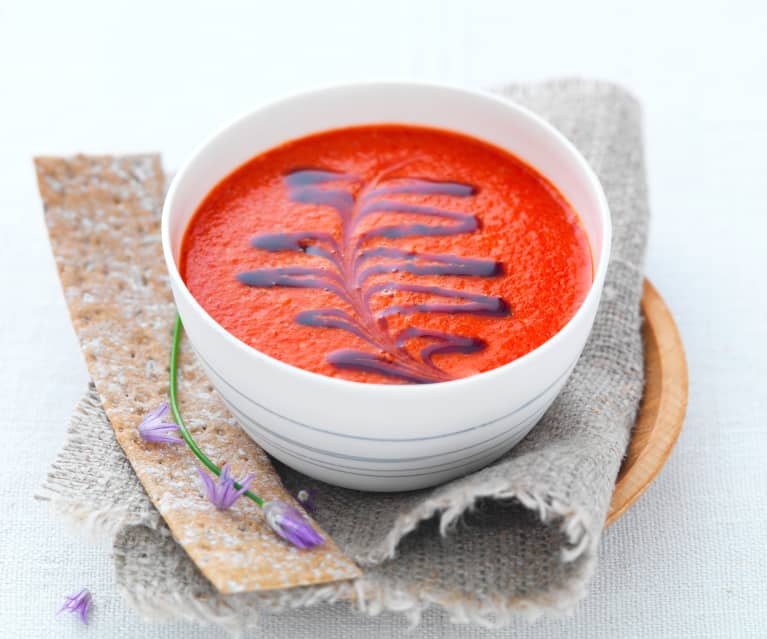 Gaspacho de poivron, réduction de balsamique