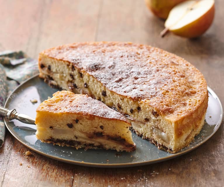 Gâteau fondant aux poires et pépites de chocolat