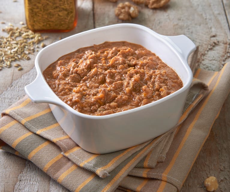 Ragù di nocciole, noci e semi di finocchio