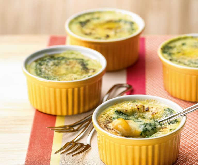 Epinards et oeufs en cocotte