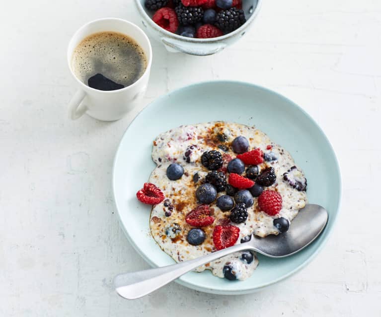 Low-Carb Porridge mit Beeren