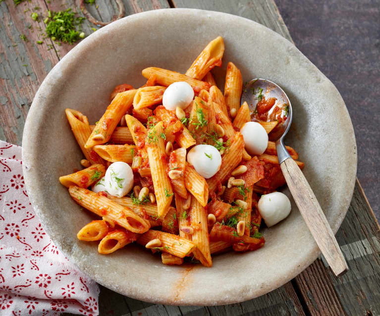 Pasta med fennikel- og tomatsauce