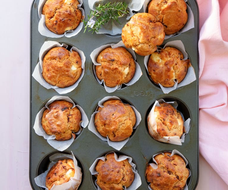 Muffins de tomates secos y queso