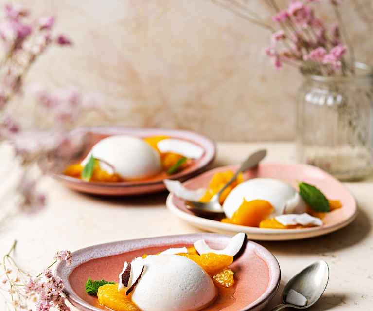 Panna Cotta con coco y naranjas caramelizadas