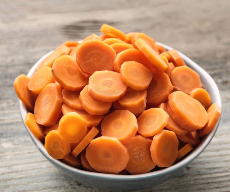 Steamed Carrot Slices