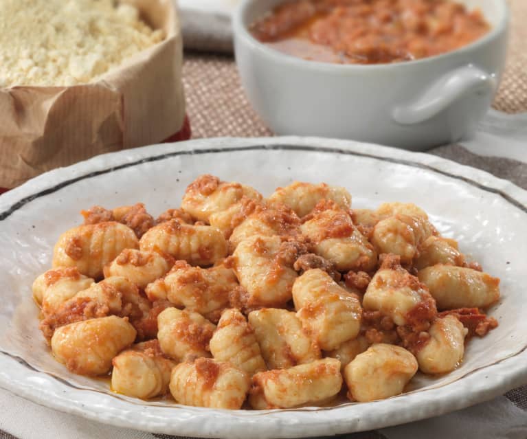 Gnocchi di ceci al ragù - Cookidoo® – the official Thermomix