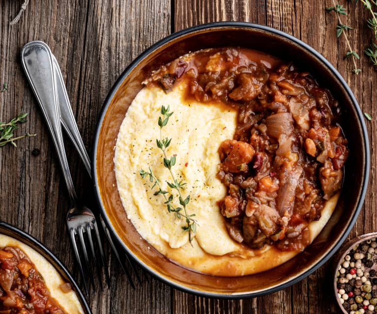 Gemüseeintopf mit Polenta