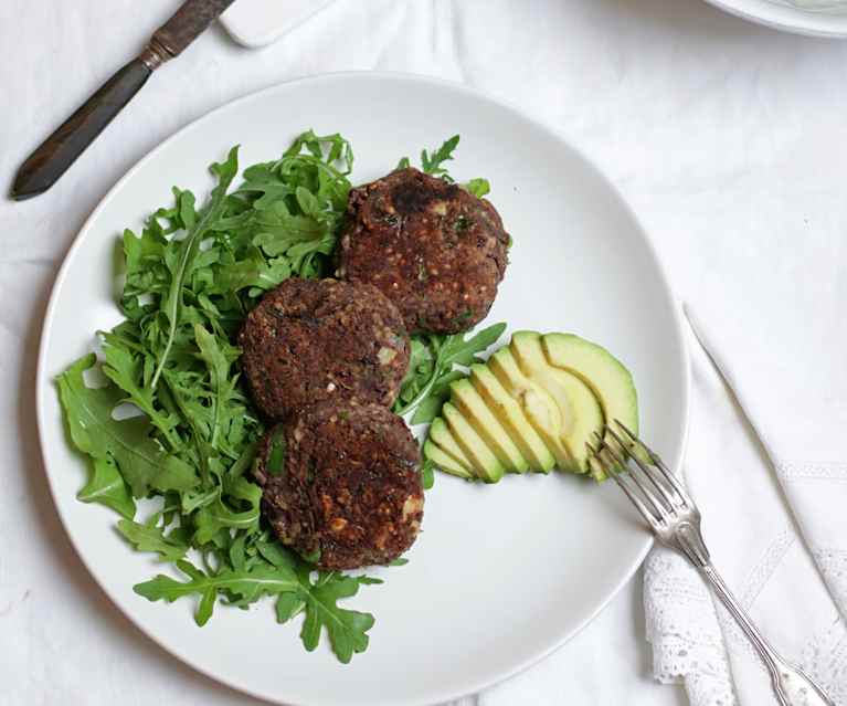 Hambúrgueres de quinoa e feijão azuki