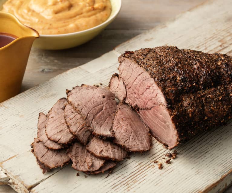 Spiced Roast Beef With Sun Dried Tomato Potato Puree And Red Wine Sauce Cookidoo The Official Thermomix Recipe Platform