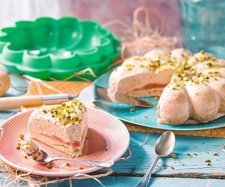 Entremets pistache et rhubarbe