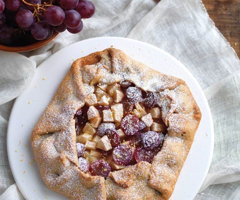 Tarte de pera e uva