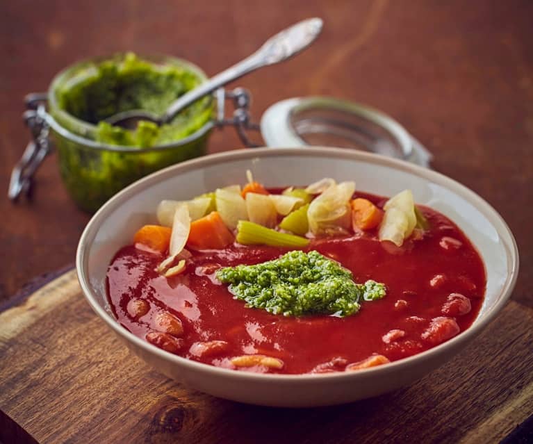 Cassoulet di fagioli con pesto di noci a Cottura Lenta