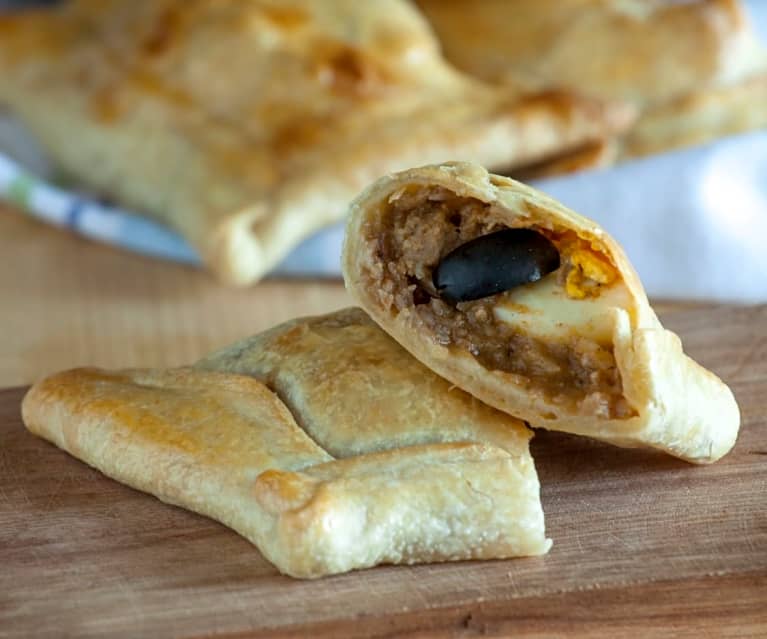 Masa para empanada con levadura - Cookidoo® – la plataforma de recetas  oficial de Thermomix®