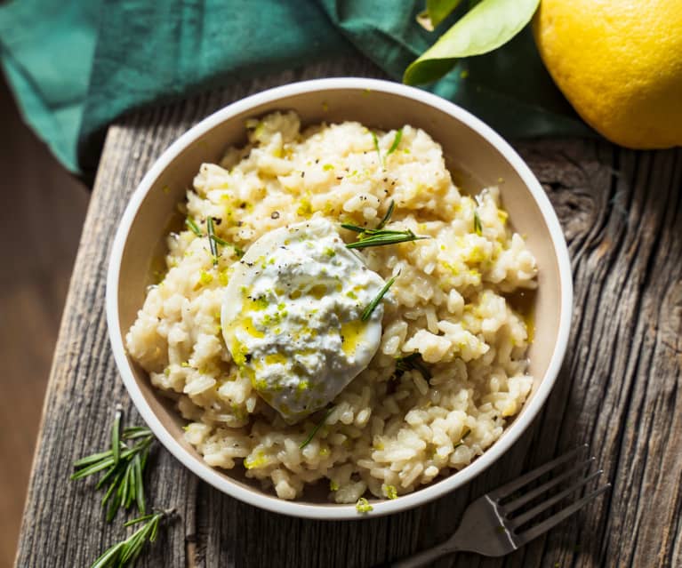 Risotto au citron, burrata et romarin