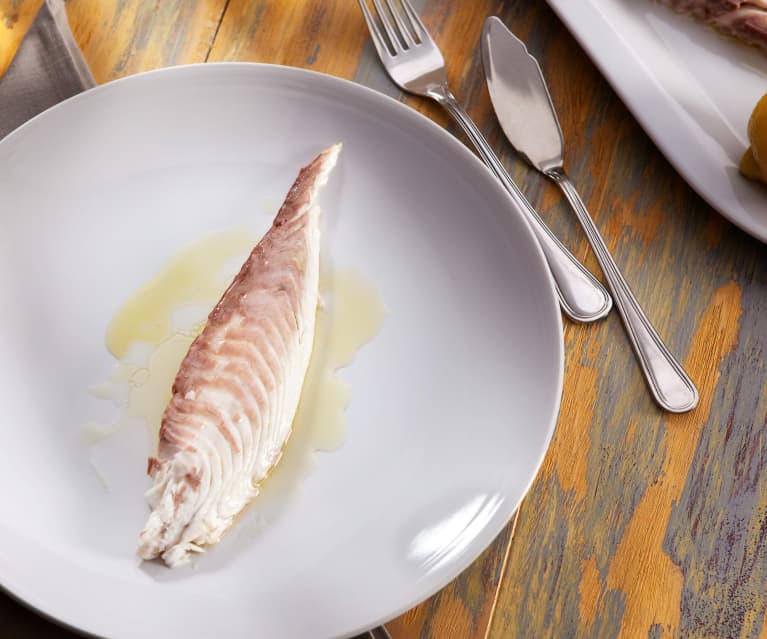 Gilthead bream baked in a salt crust