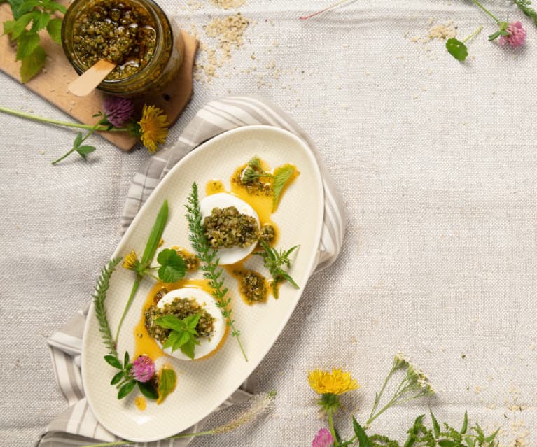 Wildkräuterpesto mit Hanfsamen