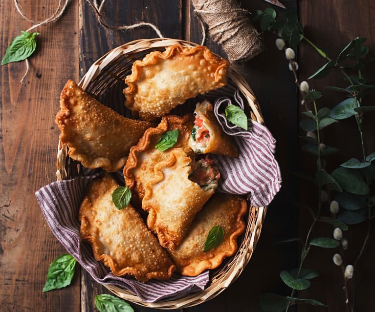 Empanadas caprese