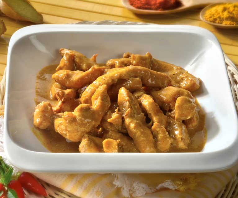 Pollo con salsa al curry - Cookidoo® – the official Thermomix® recipe  platform